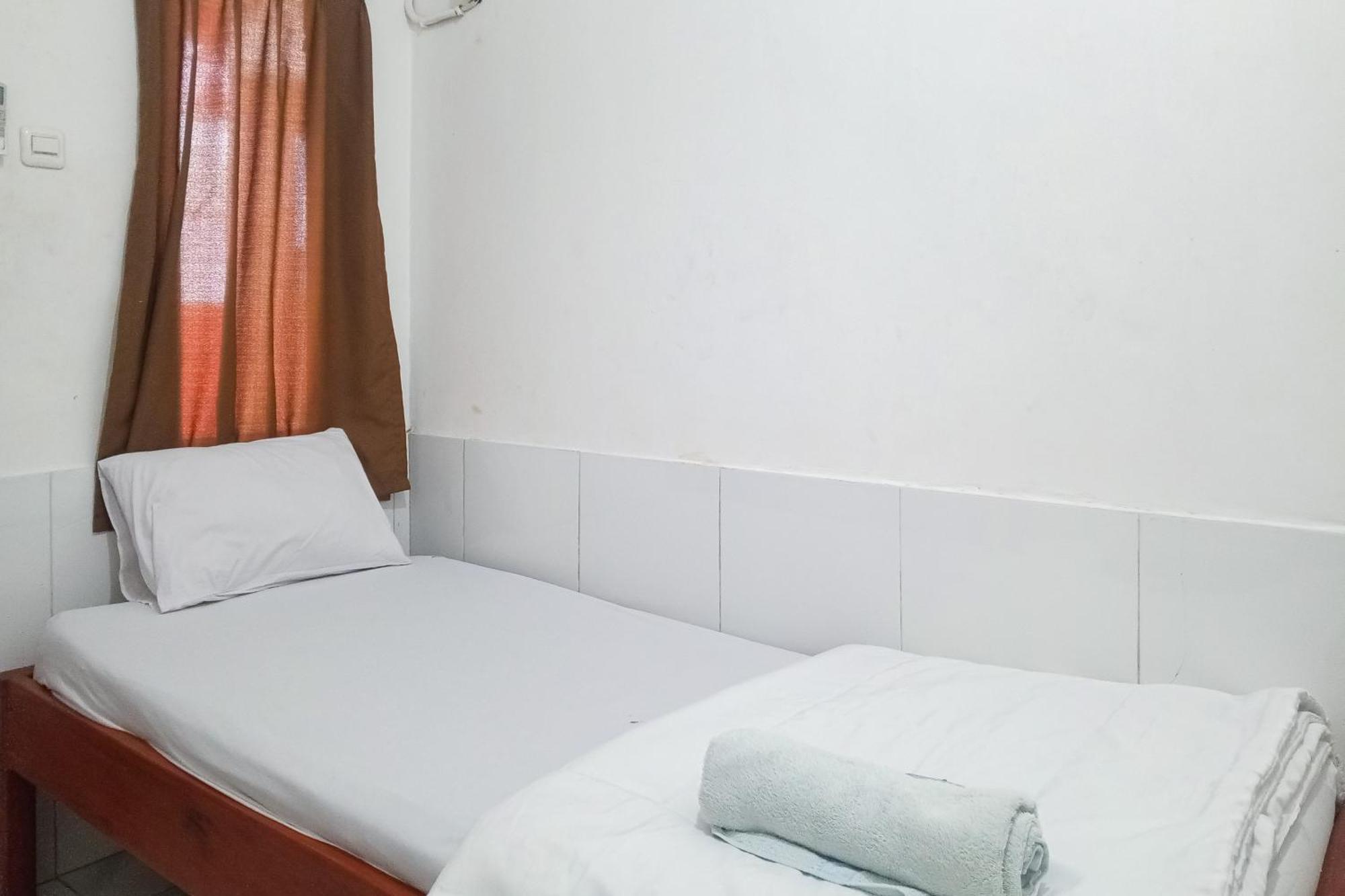 Hotel Malibu Syariah Bogor Redpartner Exterior foto